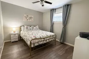 1412 E 35th St, Houston, TX 77022 - Photo 6