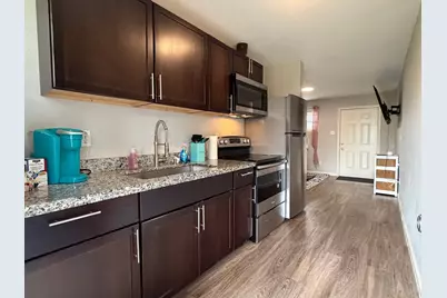 1412 E 35th Street #2, Houston, TX 77022 - Photo 4