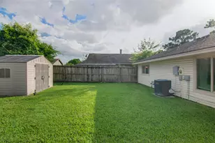 11827 Westlock Dr, Tomball, TX 77377 - Photo 22