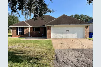 1539 Hillebrandt Road, Beaumont, TX 77705 - Photo 1