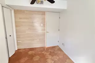 8281 Kingsbrook Rd, Houston, TX 77024 - Photo 14