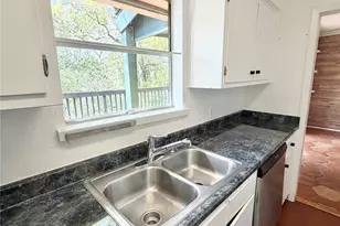 8281 Kingsbrook Rd, Houston, TX 77024 - Photo 16