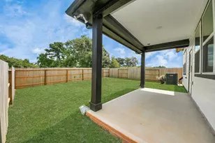 19556 Stripe Hl Bnd, Conroe, TX 77356 - Photo 8