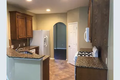 2718 Lakecrest Way Drive, Katy, TX 77493 - Photo 10