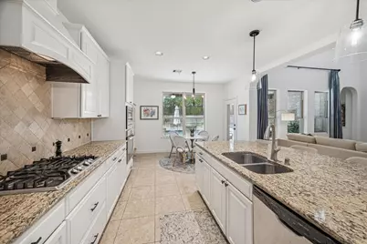 118 Hearthshire Circle, The Woodlands, TX 77354 - Photo 16