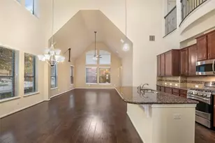 17906 Arapaho Hill Ln, Humble, TX 77346 - Photo 8