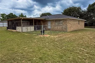 616 Lakeview Dr, Grapeland, TX 75844 - Photo 24