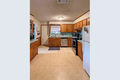 616 Lakeview Drive, Grapeland, TX 75844 - Photo 10