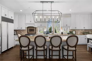 211 Golfview Dr, Richmond, TX 77469 - Photo 12