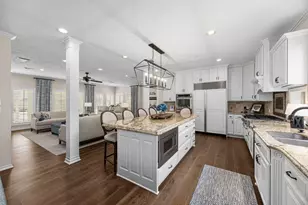 211 Golfview Dr, Richmond, TX 77469 - Photo 14