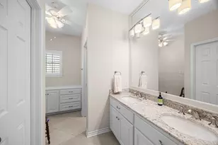 211 Golfview Dr, Richmond, TX 77469 - Photo 22