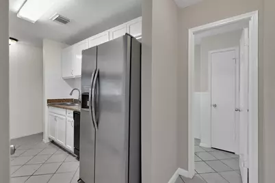 1018 Surrey Court, Tomball, TX 77375 - Photo 14