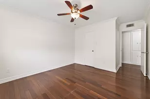 13244 Trail Hollow Dr, Houston, TX 77079 - Photo 24