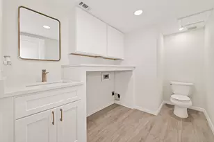 13244 Trail Hollow Dr, Houston, TX 77079 - Photo 20