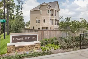 11021 Mikula Dr, Houston, TX 77043 - Photo 2