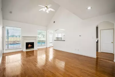 434 Williams Landing Drive, Sugar Land, TX 77479 - Photo 6