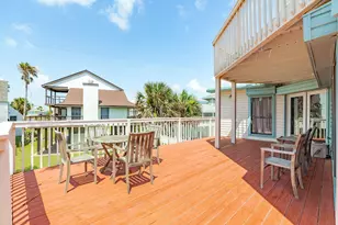 4231 Pelican Ln, Galveston, TX 77554 - Photo 8