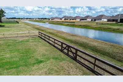 6803 Nichols Landing, Needville, TX 77461 - Photo 4