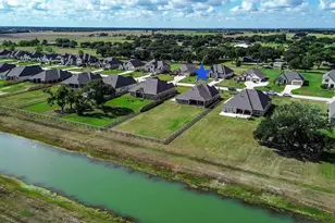 6803 Nichols Lndg, Needville, TX 77461 - Photo 2