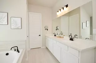 6803 Nichols Lndg, Needville, TX 77461 - Photo 18