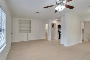 1300 Brazos St, Rosenberg, TX 77471 - Photo 4