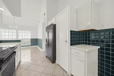 9208 Carousel Lane, Houston, TX 77080 - Photo 18