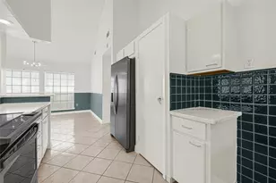 9208 Carousel Ln, Houston, TX 77080 - Photo 18