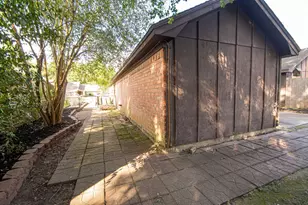 6235 Navajo Trail, Beaumont, TX 77708 - Photo 30
