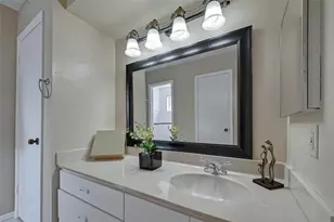 10431 Odessa Dr, Sugar Land, TX 77498 - Photo 24