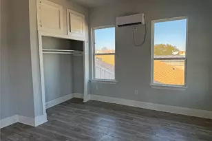 1015 30th St, Galveston, TX 77550 - Photo 8