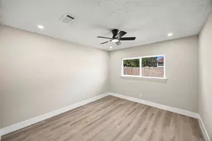 10814 Village Trail Dr, Houston, TX 77065 - Photo 6