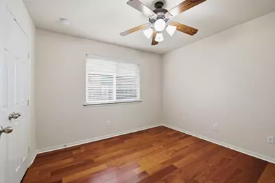 1318 Diamante Drive, Pasadena, TX 77504 - Photo 14