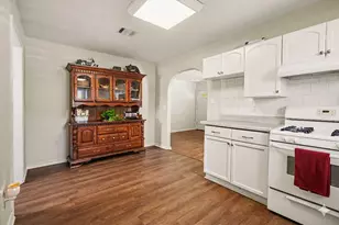 2427 Pearland Ave, Pearland, TX 77581 - Photo 8