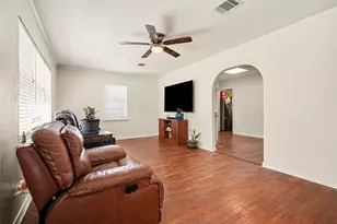 2427 Pearland Ave, Pearland, TX 77581 - Photo 4