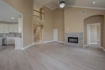 14026 Shamrock Park Lane, Sugar Land, TX 77498 - Photo 16