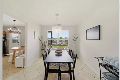 5722 Tiger Lilly Way, Houston, TX 77085 - Photo 8