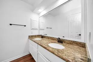 15919 Lake Lodge Dr, Houston, TX 77062 - Photo 36