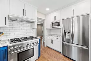 6031 McKnight St, Houston, TX 77035 - Photo 16