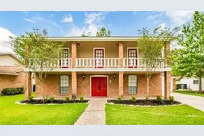 241 Saint Cloud Drive, Friendswood, TX 77546 - Photo 2