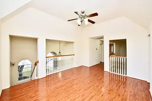 802 Hollyhock Dr, Stafford, TX 77477 - Photo 26