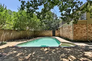 810 Herdsman Dr, Houston, TX 77079 - Photo 36