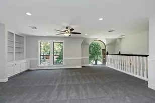 810 Herdsman Dr, Houston, TX 77079 - Photo 24