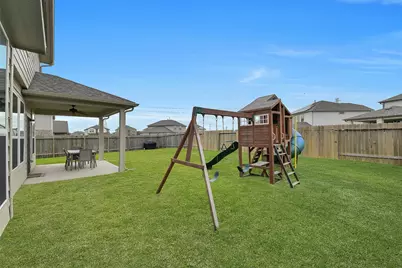 5330 Camerford Court, Alvin, TX 77511 - Photo 32