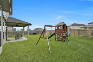5330 Camerford Ct, Alvin, TX 77511 - Photo 32