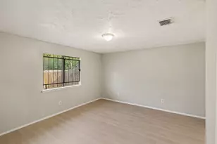16428 Monte Carlo Ln, Houston, TX 77053 - Photo 12