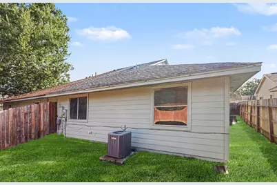 16428 Monte Carlo Lane, Houston, TX 77053 - Photo 22