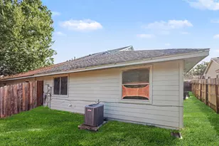16428 Monte Carlo Ln, Houston, TX 77053 - Photo 22