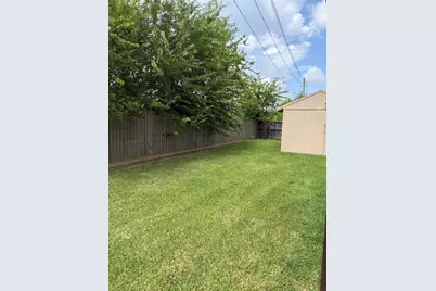 7034 Sun Creek Drive, Hitchcock, TX 77563 - Photo 36