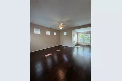 7034 Sun Creek Drive, Hitchcock, TX 77563 - Photo 4