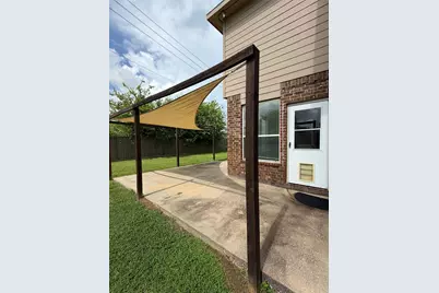 7034 Sun Creek Drive, Hitchcock, TX 77563 - Photo 34
